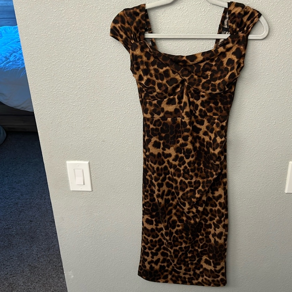 COMFY Stop Staring Lizzy Leopard midi - NWT
